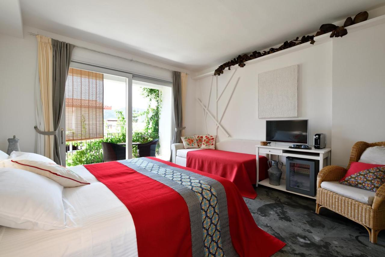 Bed and Breakfast Lughia Тортоли Экстерьер фото